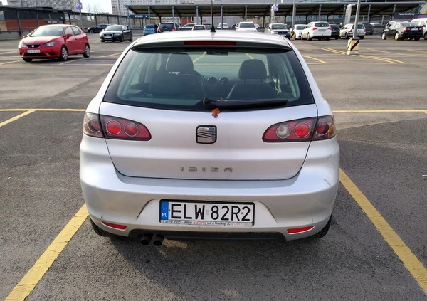 Seat Ibiza cena 8000 przebieg: 280000, rok produkcji 2006 z Łódź małe 79